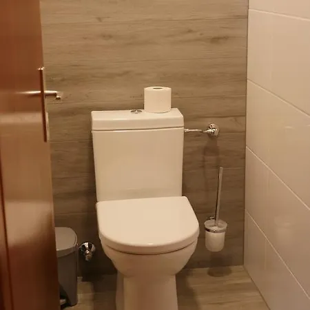 Guest house Gasthof Schiefer Zur Zugbrucke Kreuzen (Upper Austria)