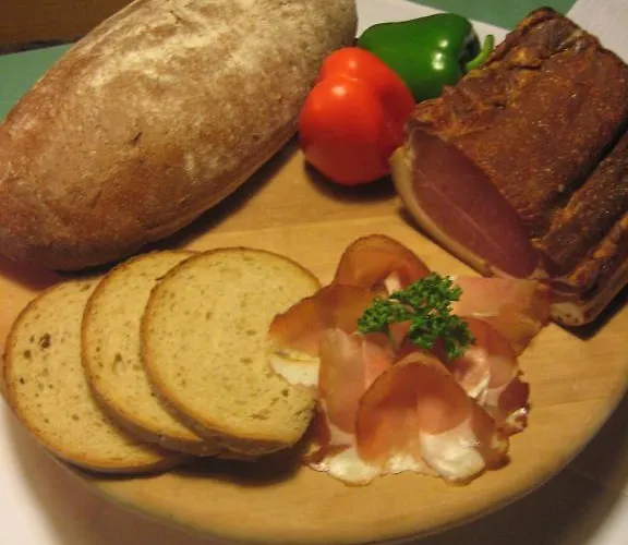 Schiefer Zur Zugbruecke Affittacamere 3*