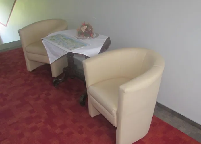 Schiefer Zur Zugbruecke Affittacamere 3*