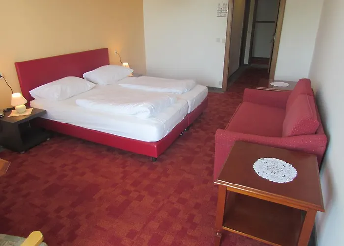 Schiefer Zur Zugbruecke Affittacamere